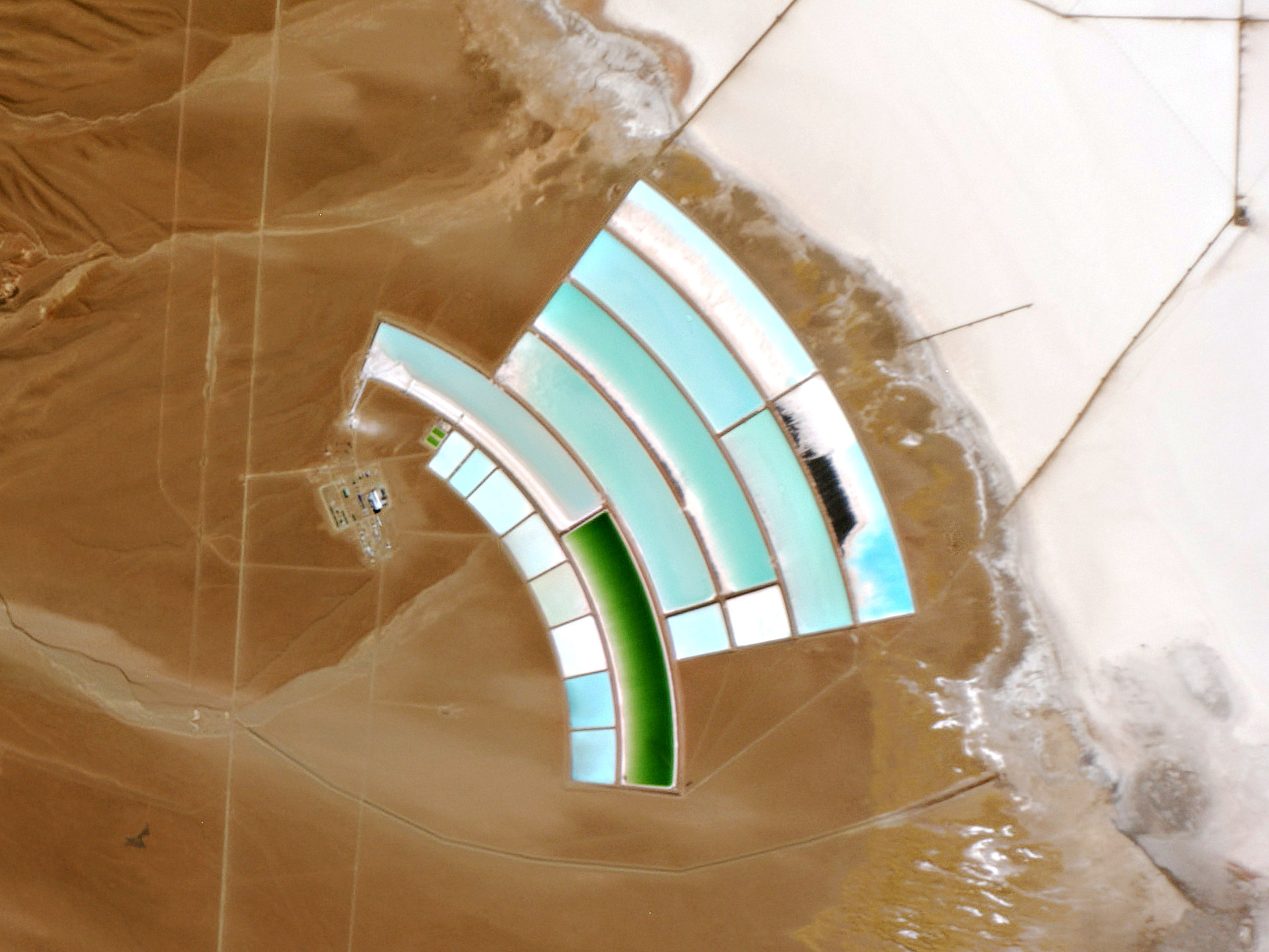 overhead view of lithium mine in desert
